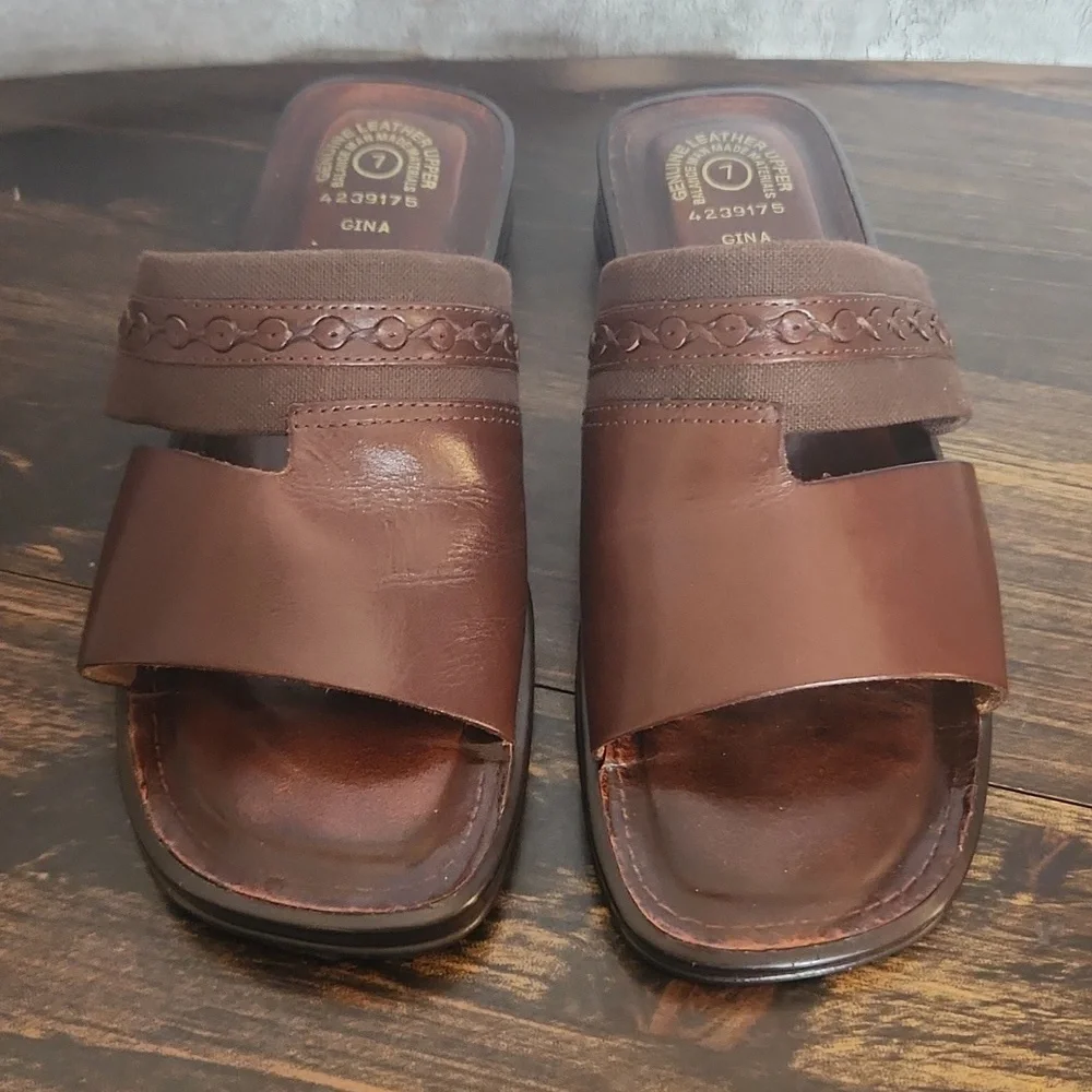 Romano Gina women’s slip on leather sandals size 7 - Picture 3 of 10